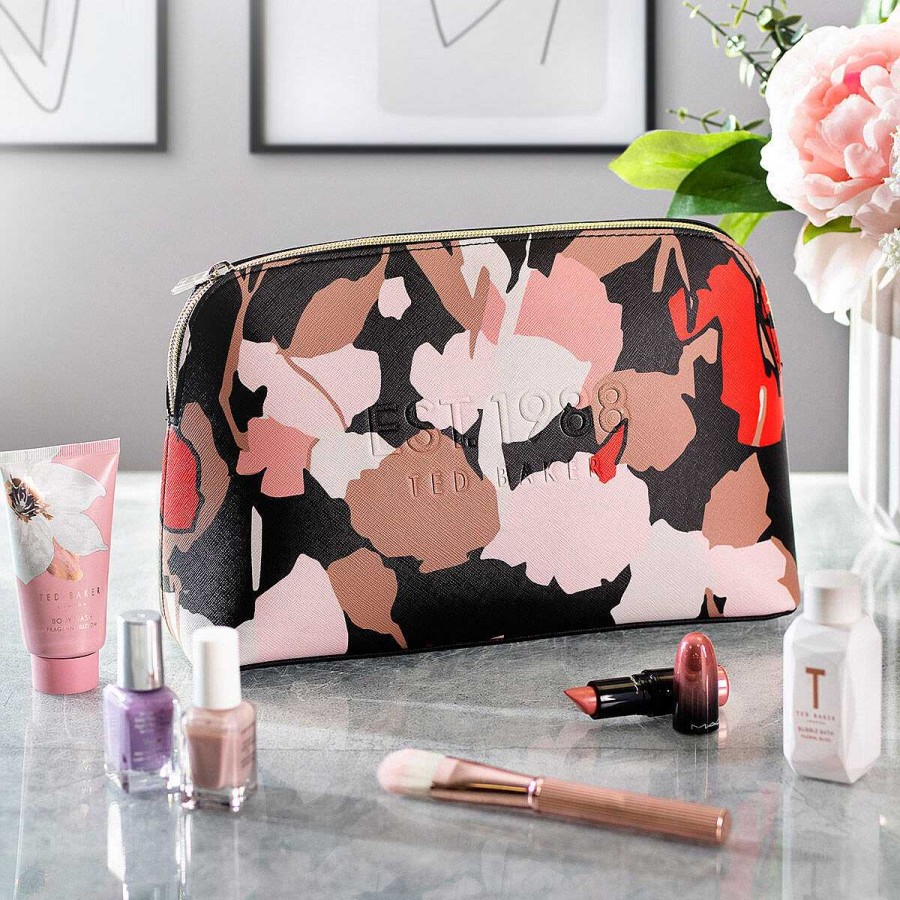 Wash Bags | Ted Baker Ted Baker Mellaa Retro Flood Saffiano Washbag