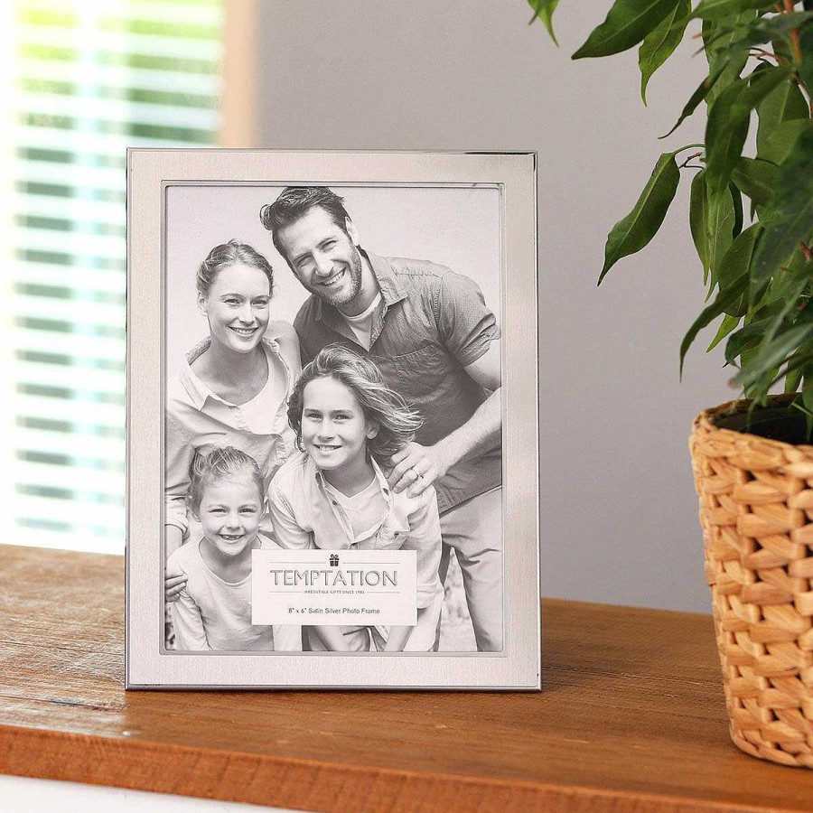 Photo Albums & Frames | Temptation Temptation Silver Edged Photo Frame 6X8