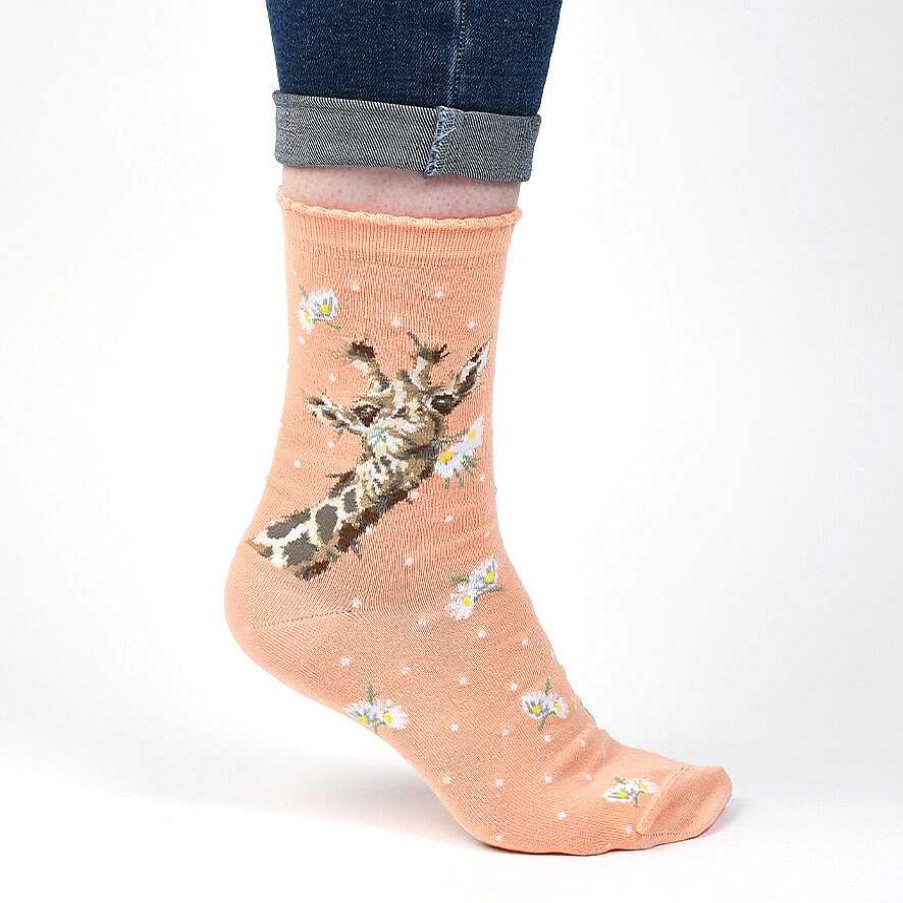 Socks | Wrendale Wrendale 'Flowers' Coral Giraffe Women'S Bamboo Socks