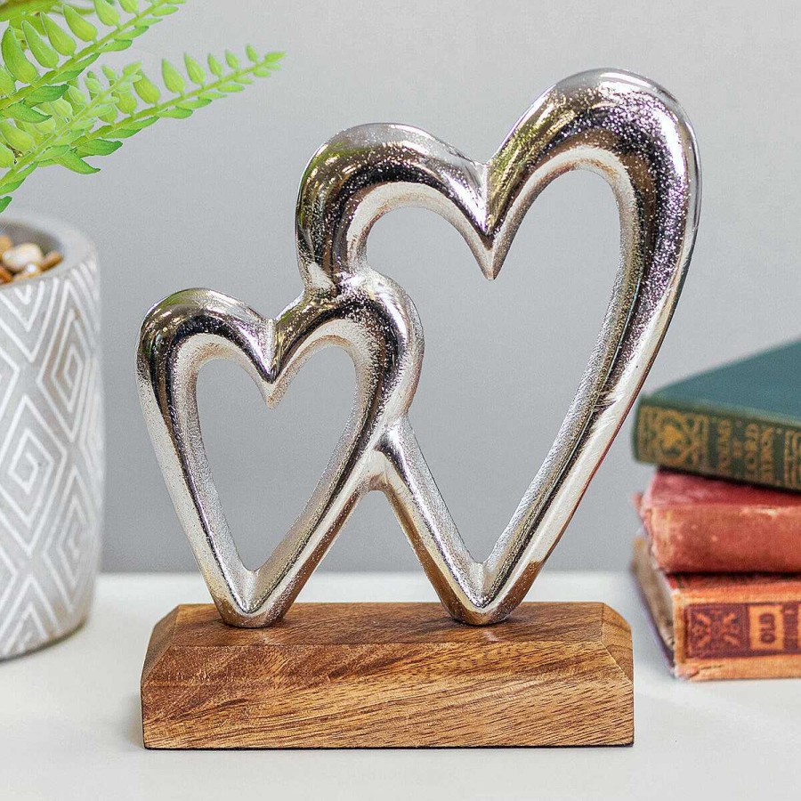 Wedding Decorations | Transomnia Transomnia Silver Interlocked Hearts On Wooden Base Decoration